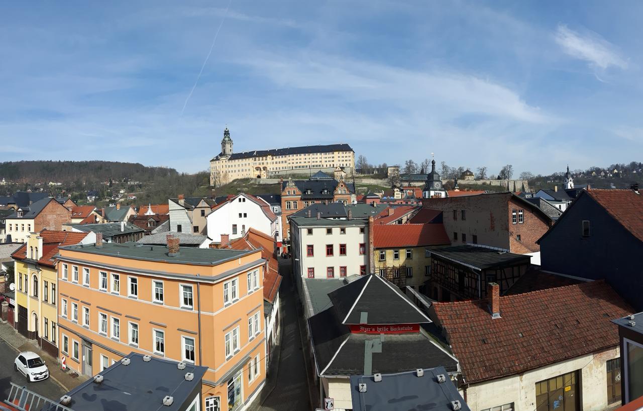 Hotel Thueringer Hof รูโดลชตัดท์ ภายนอก รูปภาพ